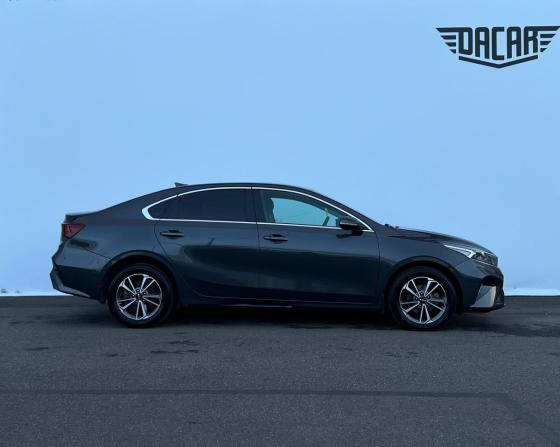 Kia Cerato IV Рестайлинг с пробегом 2023 года, цена 2 290 000 рублей, 66000 км, седан, Автокод Объявления