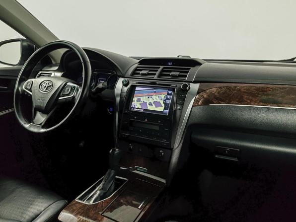 Toyota Camry VII (XV50) Рестайлинг 2 с пробегом 2017 года, цена 2 189 000 рублей, 195710 км, седан, Автокод Объявления