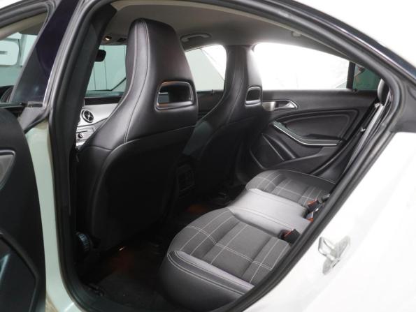Mercedes-Benz CLA I (C117 X117) с пробегом 2015 года, цена 1 649 000 рублей, 186038 км, седан, Автокод Объявления