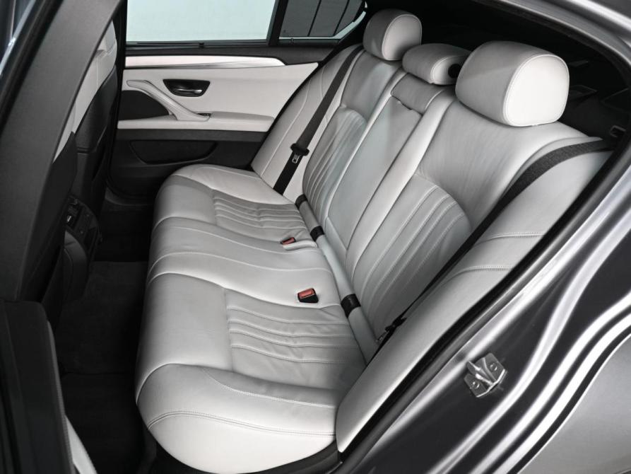 BMW 5 серии VI (F10/F11/F07) Рестайлинг Ростов-на-Дону  - изображение 9