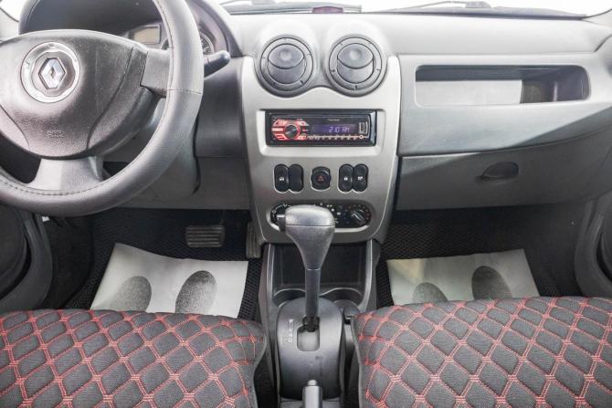 Renault Logan I Рестайлинг с пробегом 2015 года, цена 549 000 рублей, 120000 км, седан, Автокод Объявления