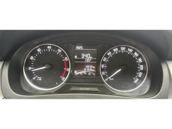 Skoda Rapid I с пробегом 2016 года, цена 860 000 рублей, 101634 км, лифтбек, Автокод Объявления