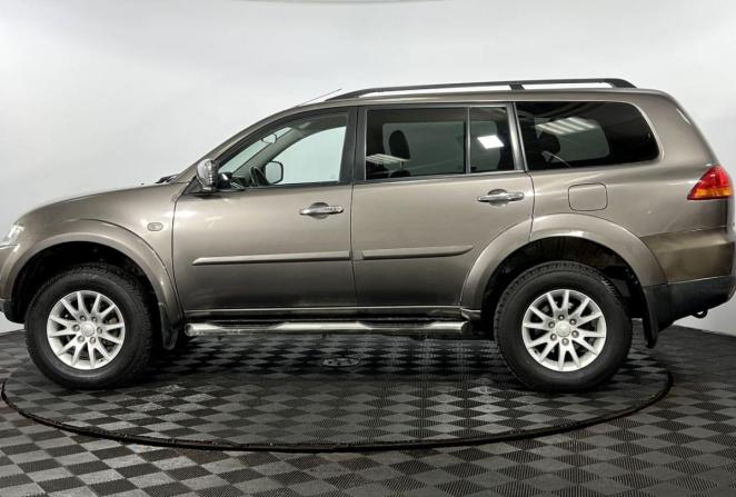 Mitsubishi Pajero Sport II с пробегом 2011 года, цена 1 900 000 рублей, 102287 км, внедорожник, Автокод Объявления