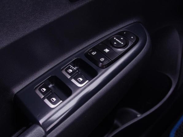 Kia Rio IV с пробегом 2019 года, цена 1 099 000 рублей, 156682 км, седан, Автокод Объявления