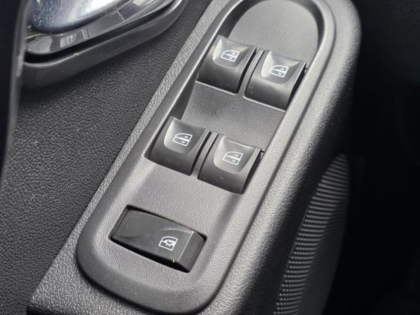 Renault Duster I Рестайлинг с пробегом 2020 года, цена 1 280 000 рублей, 243830 км, внедорожник, Автокод Объявления