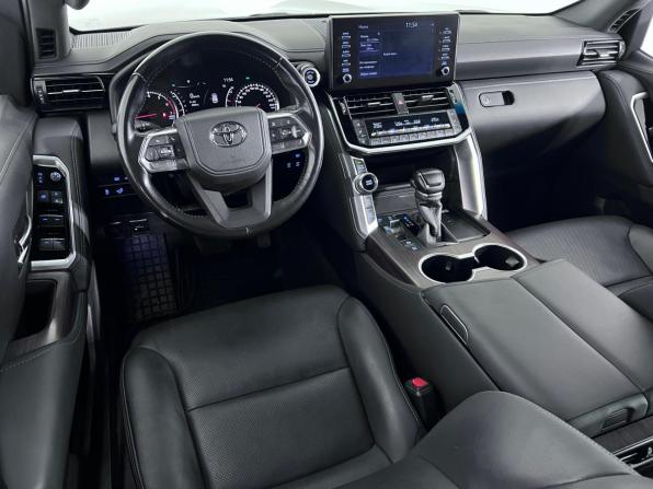 Toyota Land Cruiser 300 Series с пробегом 2023 года, цена 8 670 000 рублей, 133914 км, внедорожник, Автокод Объявления