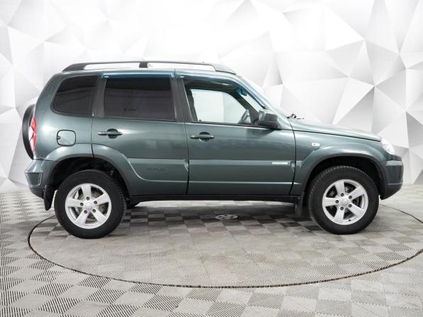 Chevrolet Niva I Рестайлинг с пробегом 2015 года, цена 633 000 рублей, 155000 км, внедорожник, Автокод Объявления