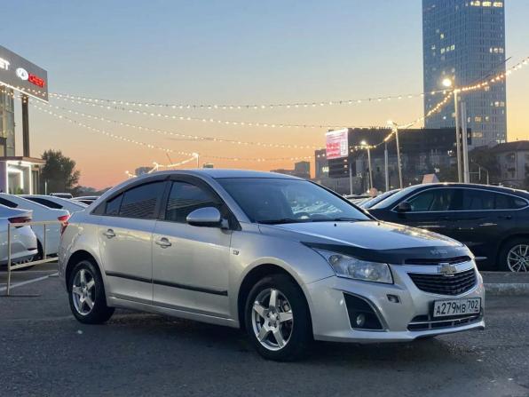 Chevrolet Cruze I Рестайлинг с пробегом 2013 года, цена 455 000 рублей, 285000 км, седан, Автокод Объявления