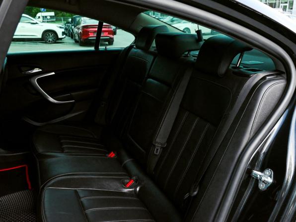 Opel Insignia I с пробегом 2013 года, цена 949 000 рублей, 193771 км, седан, Автокод Объявления