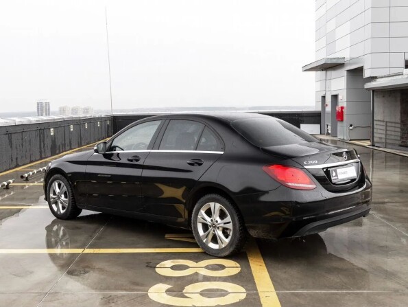 Mercedes-Benz C-Класс IV (W205) Рестайлинг с пробегом 2019 года, цена 2 850 000 рублей, 130000 км, седан, Автокод Объявления