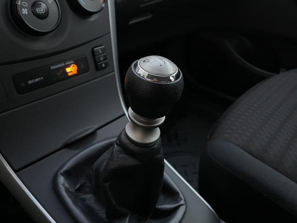 Toyota Corolla X (E140 E150) Рестайлинг с пробегом 2012 года, цена 1 320 000 рублей, 62842 км, седан, Автокод Объявления