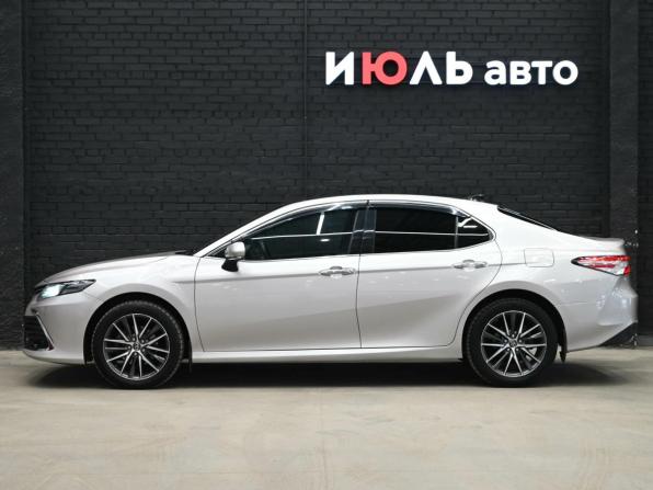 Toyota Camry VIII (XV70) Рестайлинг с пробегом 2022 года, цена 2 690 000 рублей, 157875 км, седан, Автокод Объявления