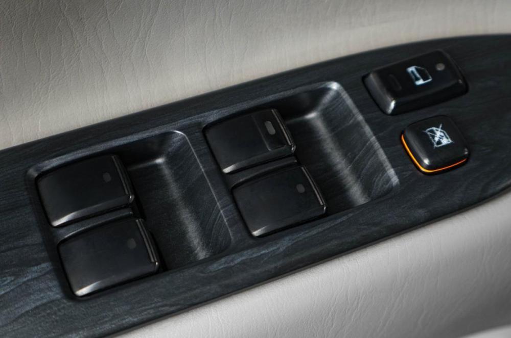 Toyota Land Cruiser 100 Series Рестайлинг 1 Тюмень  - изображение 19