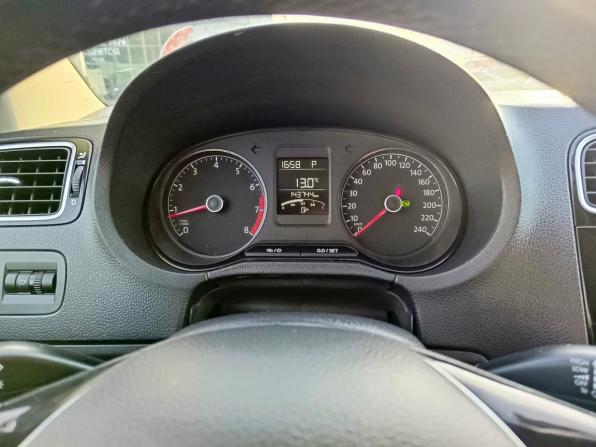 Volkswagen Polo V Рестайлинг с пробегом 2017 года, цена 1 129 995 рублей, 143744 км, седан, Автокод Объявления