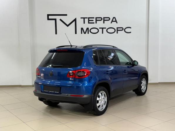 Volkswagen Tiguan I с пробегом 2010 года, цена 950 000 рублей, 178236 км, внедорожник, Автокод Объявления