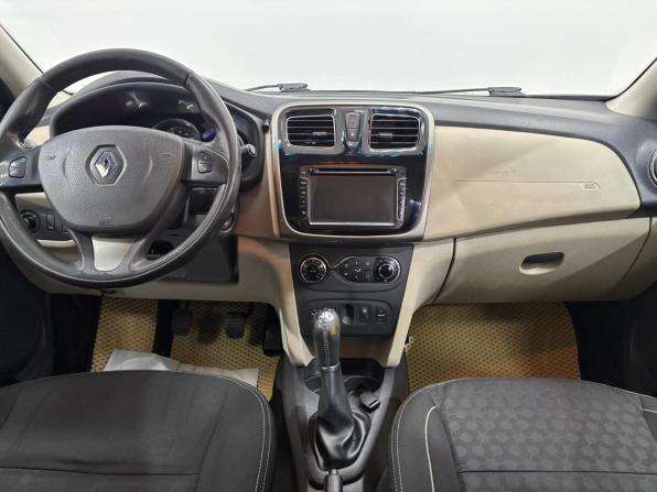 Renault Logan II с пробегом 2015 года, цена 700 000 рублей, 272365 км, седан, Автокод Объявления