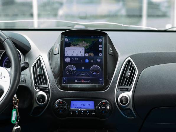 Hyundai ix35 I с пробегом 2012 года, цена 1 300 000 рублей, 250711 км, внедорожник, Автокод Объявления