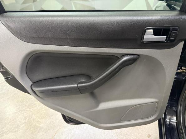 Ford Focus II Рестайлинг с пробегом 2010 года, цена 450 000 рублей, 226577 км, хэтчбек, Автокод Объявления