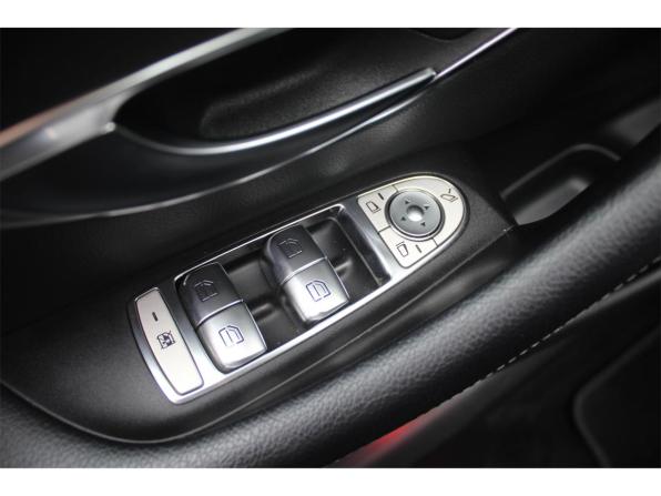 Mercedes-Benz E-Класс V (W213 S213 C238) с пробегом 2019 года, цена 3 100 000 рублей, 82751 км, седан, Автокод Объявления