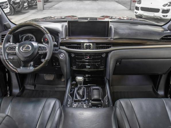 Lexus LX III Рестайлинг 2 с пробегом 2018 года, цена 9 498 000 рублей, 89500 км, внедорожник, Автокод Объявления