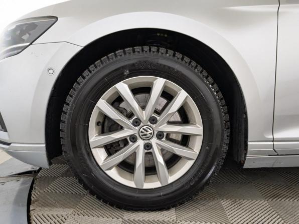 Volkswagen Passat B8 Рестайлинг с пробегом 2020 года, цена 2 320 000 рублей, 144000 км, универсал, Автокод Объявления
