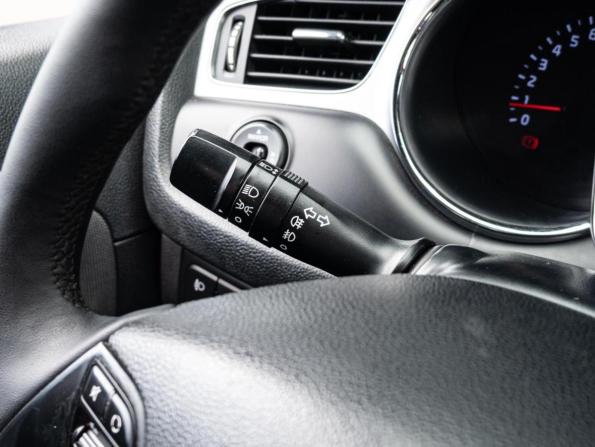 Kia Ceed II с пробегом 2013 года, цена 965 000 рублей, 251916 км, хэтчбек, Автокод Объявления