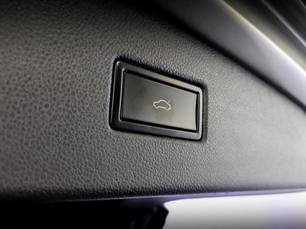 Volkswagen Tiguan II с пробегом 2020 года, цена 2 640 000 рублей, 114208 км, внедорожник, Автокод Объявления