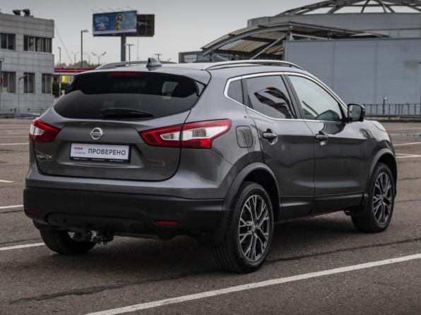 Nissan Qashqai II с пробегом 2017 года, цена 1 948 000 рублей, 113850 км, внедорожник, Автокод Объявления