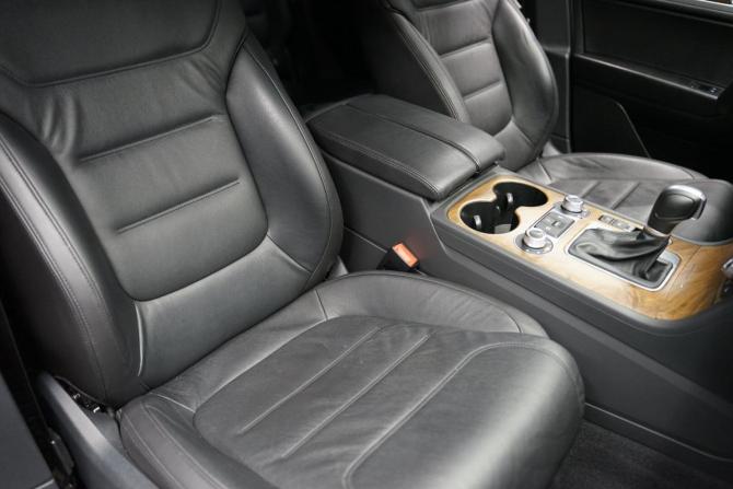 Volkswagen Touareg II Рестайлинг с пробегом 2016 года, цена 3 676 000 рублей, 127819 км, внедорожник, Автокод Объявления