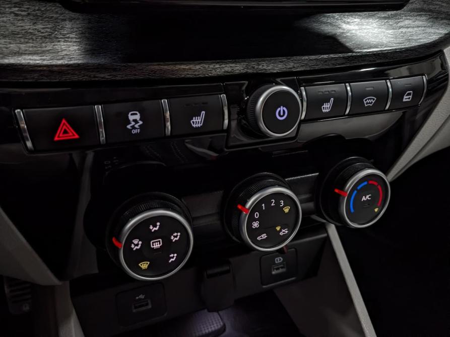 Lada (ВАЗ) Aura Москва  - изображение 21