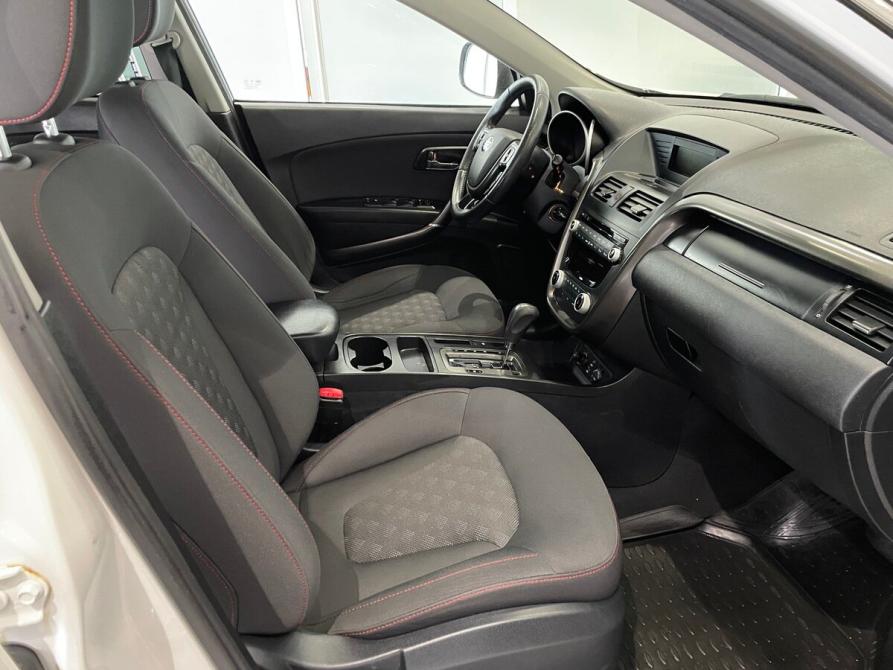 FAW Besturn X80 I Москва  - изображение 13