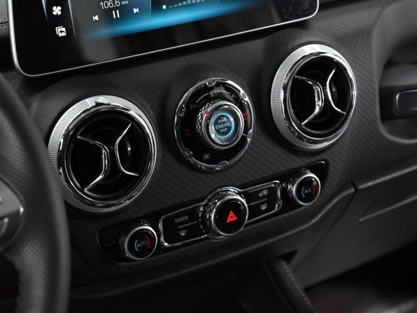 BAIC BJ40 I Рестайлинг с пробегом 2026 года, цена 3 249 000 рублей, 21 км, внедорожник, Автокод Объявления