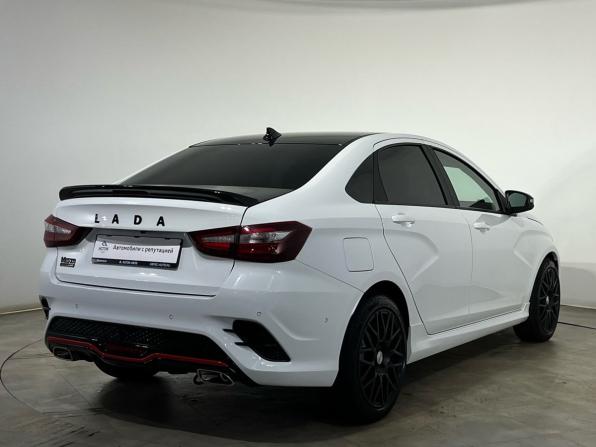 Lada (ВАЗ) Vesta I Рестайлинг (NG) с пробегом 2024 года, цена 1 700 000 рублей, 9300 км, седан, Автокод Объявления