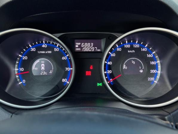 Hyundai ix35 I с пробегом 2013 года, цена 1 095 000 рублей, 198097 км, внедорожник, Автокод Объявления