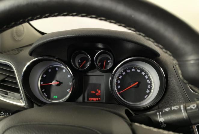 Opel Mokka I с пробегом 2013 года, цена 1 000 000 рублей, 110000 км, внедорожник, Автокод Объявления