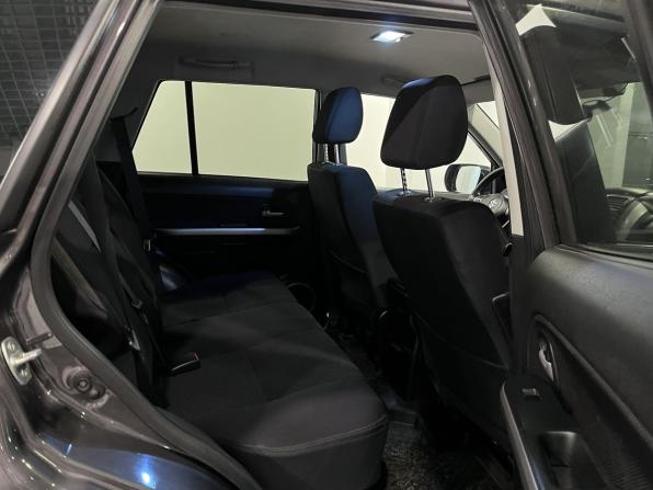 Suzuki Grand Vitara II Рестайлинг с пробегом 2010 года, цена 1 100 000 рублей, 198025 км, внедорожник, Автокод Объявления