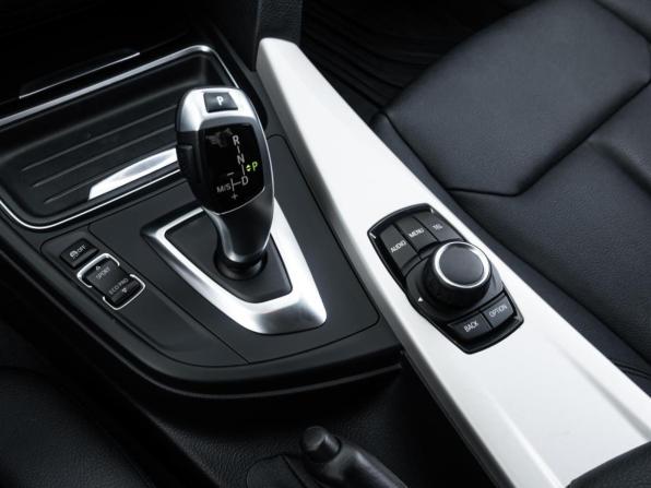 BMW 3 серии VI (F3x) с пробегом 2014 года, цена 2 399 000 рублей, 40632 км, седан, Автокод Объявления
