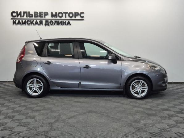 Renault Scenic III с пробегом 2010 года, цена 610 000 рублей, 162375 км, минивэн, Автокод Объявления
