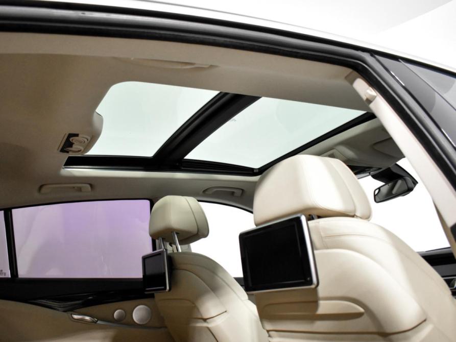 BMW 5 серии VI (F10/F11/F07) Рестайлинг Санкт-Петербург  - изображение 16