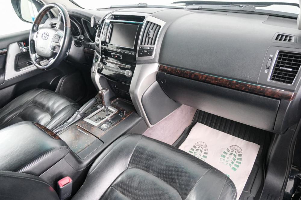 Toyota Land Cruiser 200 Series Рестайлинг 1 Красноярск  - изображение 13