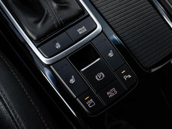 Kia Optima IV Рестайлинг с пробегом 2018 года, цена 2 250 000 рублей, 73080 км, седан, Автокод Объявления
