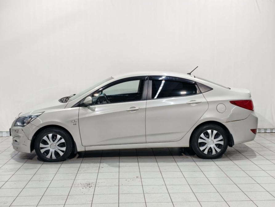 Hyundai Solaris I Рестайлинг Курск  - изображение 2