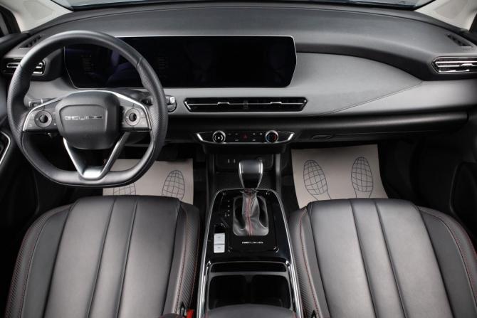 BAIC U5 Plus с пробегом 2023 года, цена 1 399 000 рублей, 20400 км, седан, Автокод Объявления