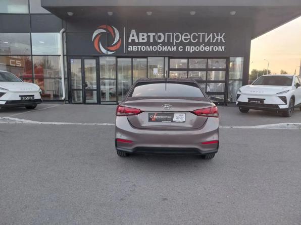 Hyundai Solaris II с пробегом 2019 года, цена 1 320 000 рублей, 107132 км, седан, Автокод Объявления