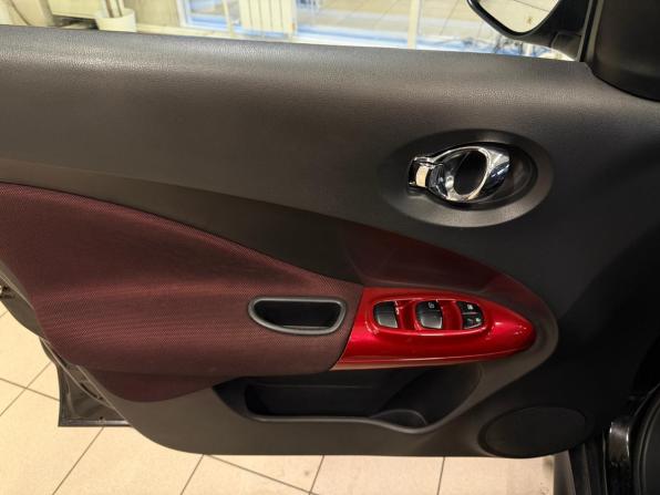 Nissan Juke I с пробегом 2011 года, цена 895 000 рублей, 178000 км, внедорожник, Автокод Объявления