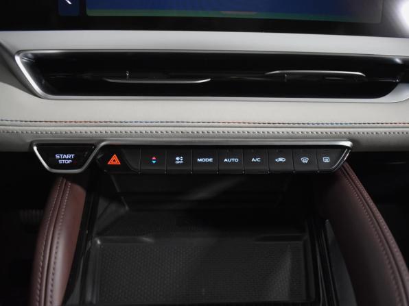 Geely Monjaro I с пробегом 2022 года, цена 3 090 000 рублей, 51466 км, внедорожник, Автокод Объявления