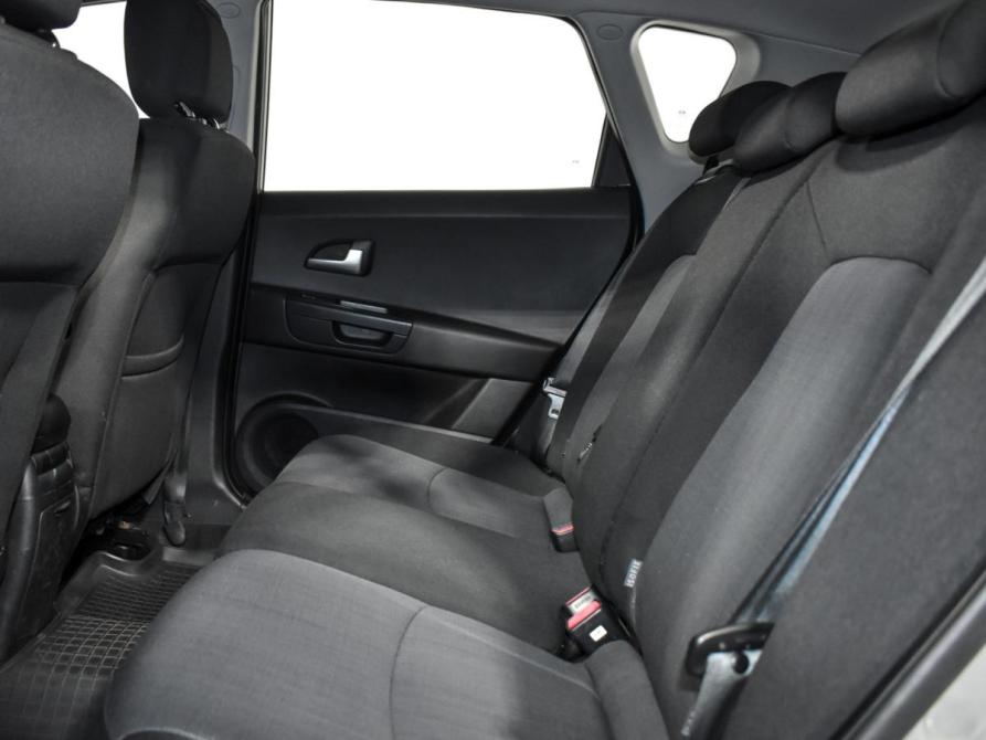 Kia Ceed I Рестайлинг Санкт-Петербург  - изображение 12