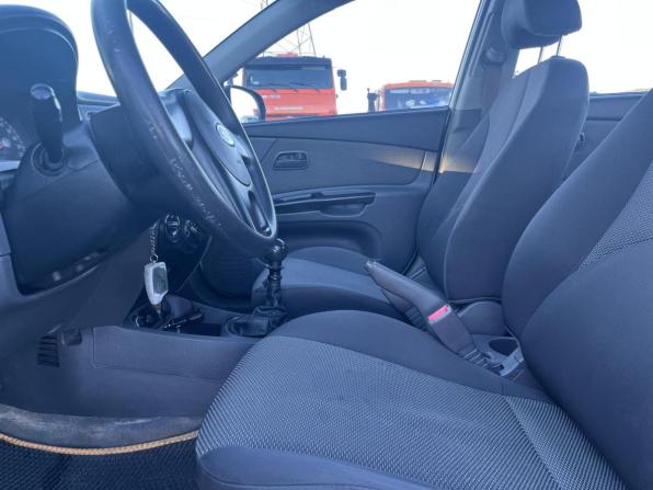 Kia Rio II Рестайлинг с пробегом 2010 года, цена 449 000 рублей, 131171 км, хэтчбек, Автокод Объявления