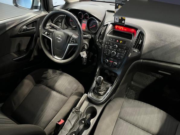 Opel Astra J с пробегом 2012 года, цена 675 000 рублей, 103407 км, хэтчбек, Автокод Объявления