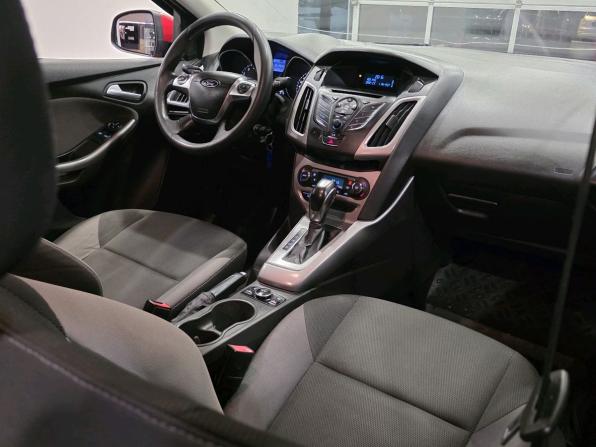 Ford Focus III с пробегом 2012 года, цена 550 000 рублей, 306758 км, седан, Автокод Объявления